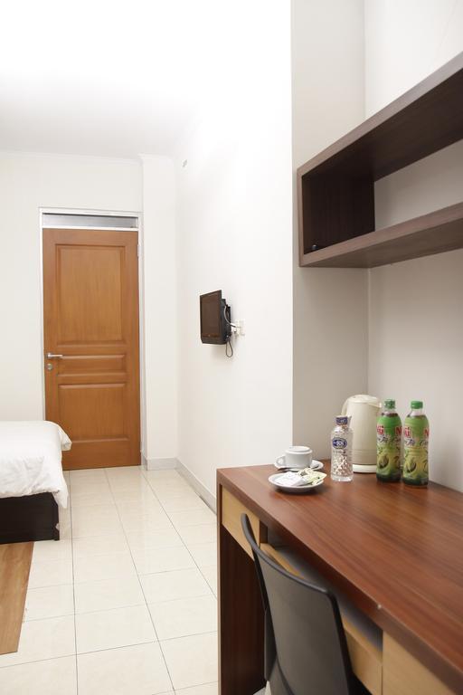 Hotel Lotus Bandung Chambre photo