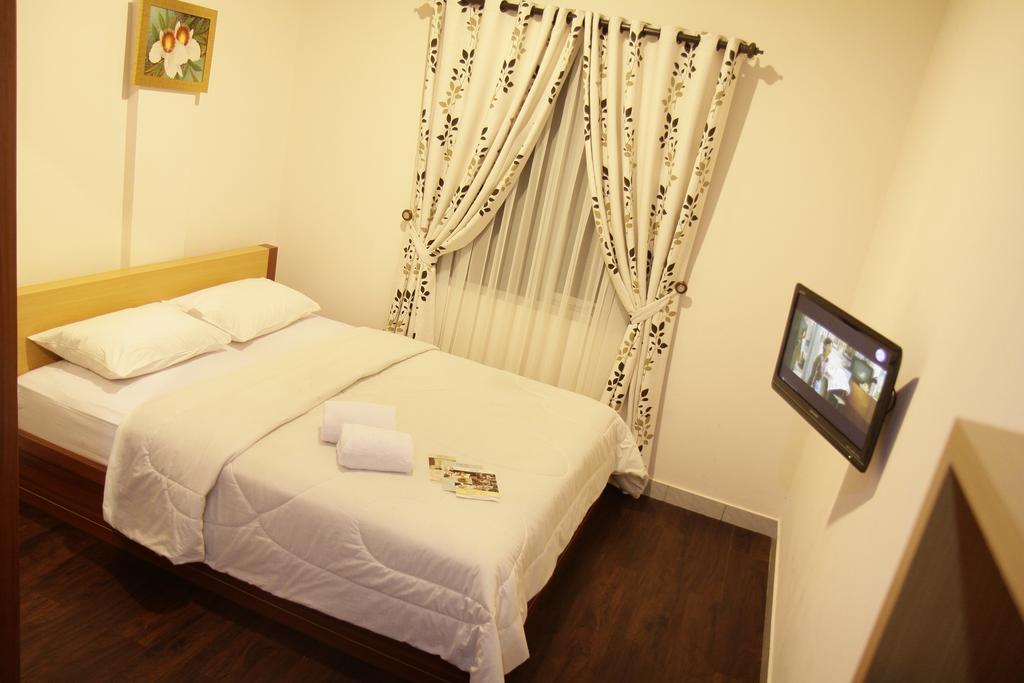 Hotel Lotus Bandung Chambre photo