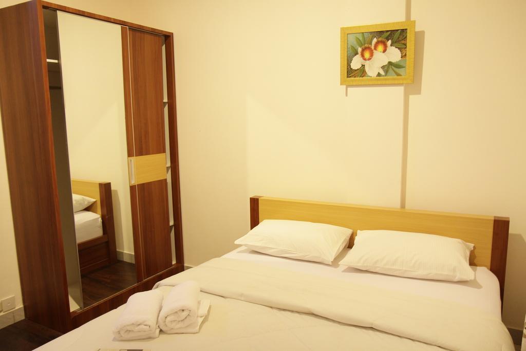 Hotel Lotus Bandung Chambre photo
